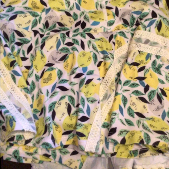 NEW! FP Movement skort - Picture 2 of 4